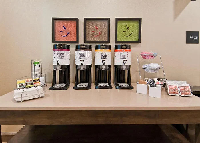 Hampton Inn & Suites Pensacola/I-10 Pine Forest Road