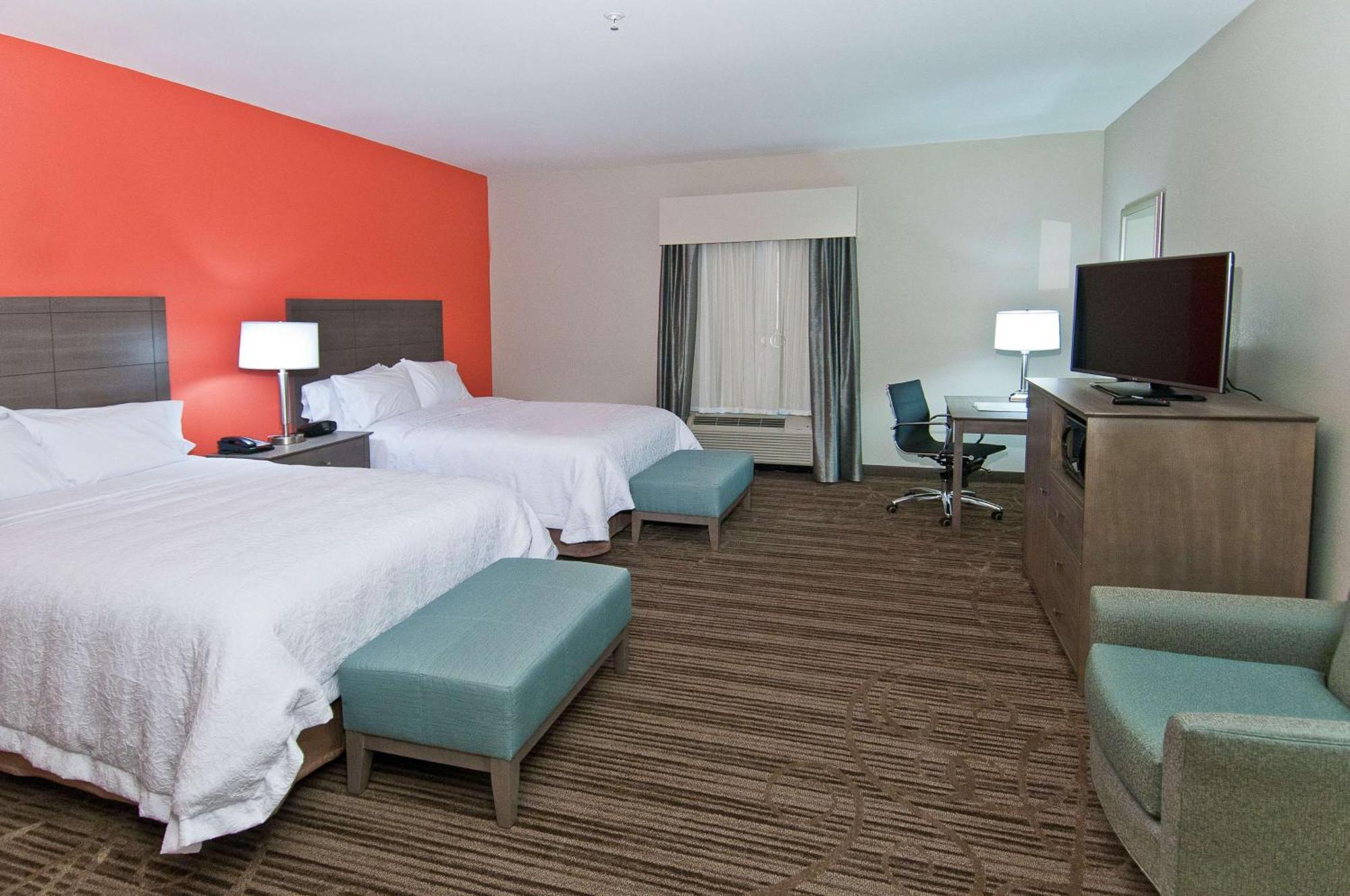Hampton & Pensacola/i-10 Pine Forest Road Hotel